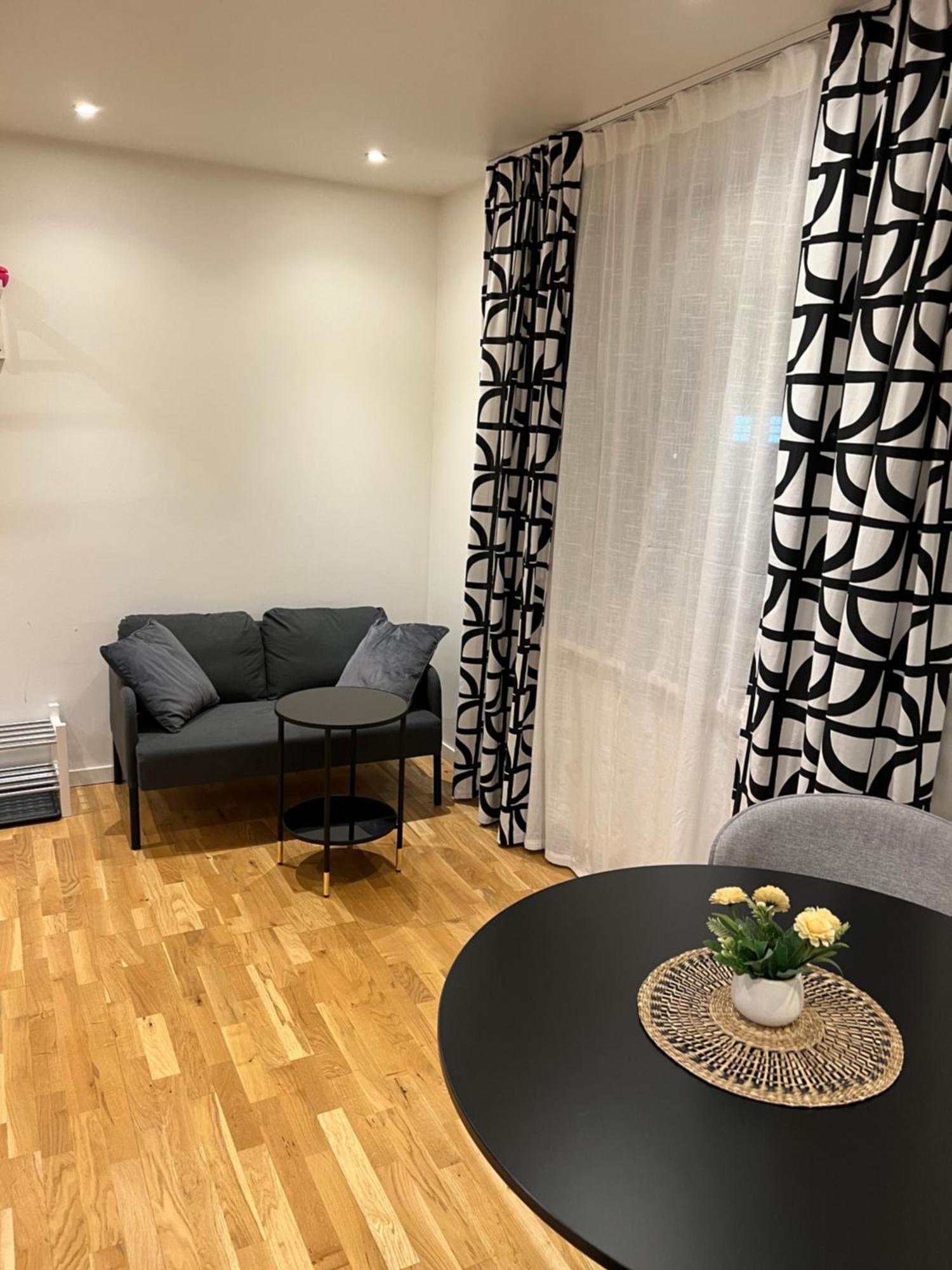 Noah Longstay Apartment Вестерос Екстер'єр фото